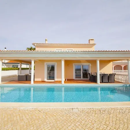 Villa D08 - Bay View In Vale Da