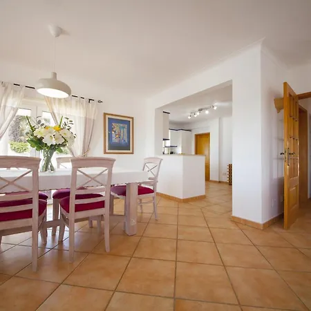 D08 - Bay View In Vale Da Willa Odiáxere