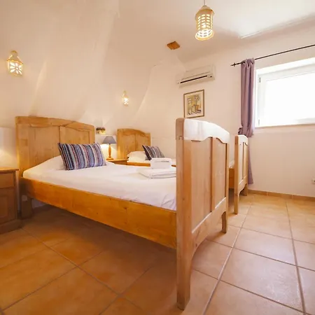 D08 - Bay View In Vale Da Willa Odiáxere