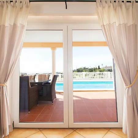 Villa D08 - Bay View In Vale Da *