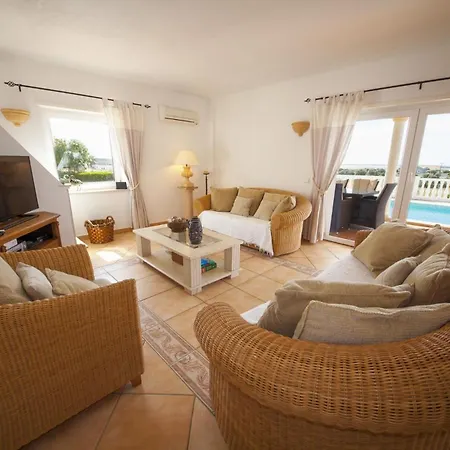 D08 - Bay View In Vale Da Villa