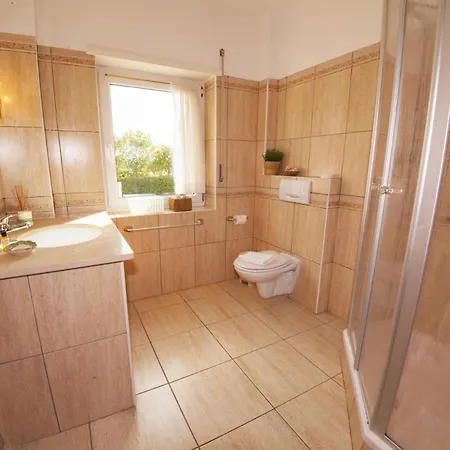 D08 - Bay View In Vale Da