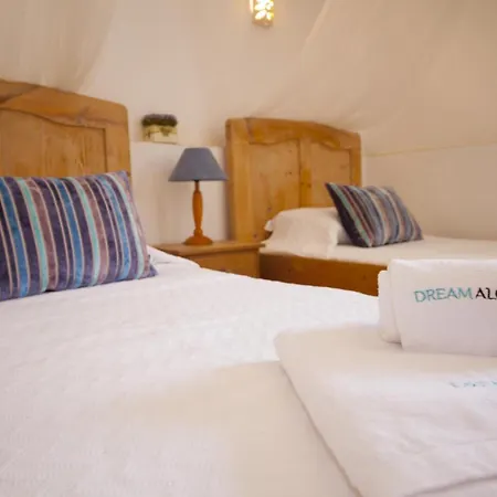 D08 - Bay View In Vale Da *